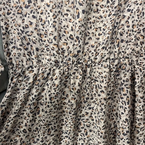 Wukogals dress - Picture 3 of 5